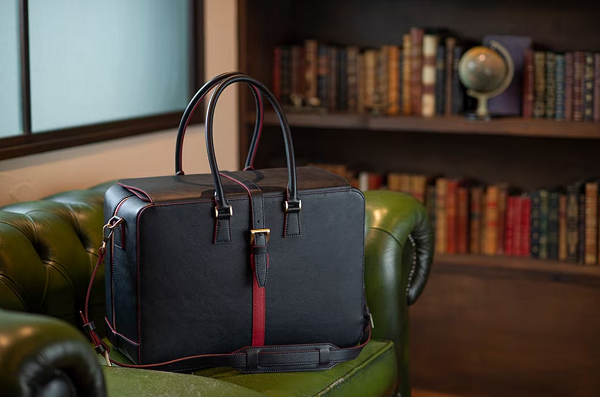 運航乗務員監修 豊岡鞄 JALオリジナルトラベルボストン