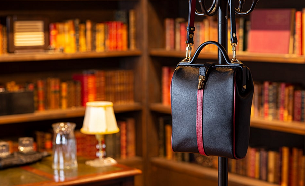 客室乗務員監修 豊岡鞄 JALオリジナルダレスショルダー