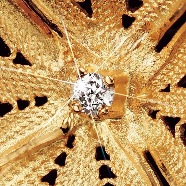 純金製 四つ葉のクローバー ダイヤモンド入り宝飾ペンダント