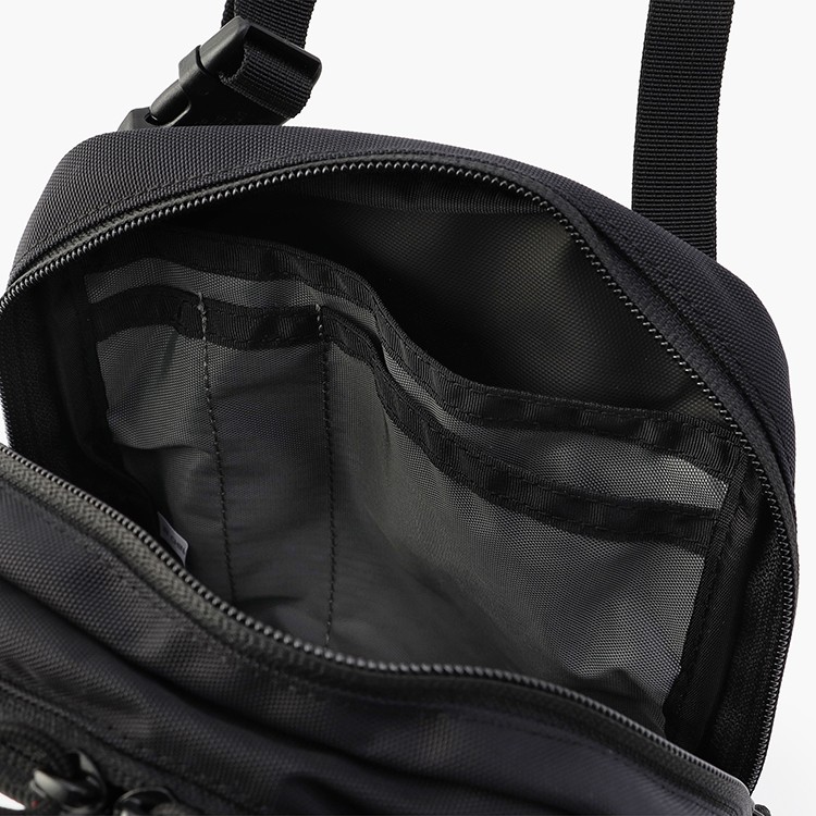 新品未使用 タグ付き NAPE SHOULDER BAG Fサイズ ブラックバッグ