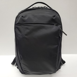 [DsBK]DANTOTSU Backpack 高密度ナイロンツイル ダントツ撥水加工 ブラック