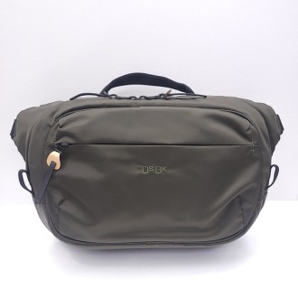 [DsBK]DANTOTSU Rectangle Sling 高密度ナイロンツイル ダントツ撥水加工 オリーブ