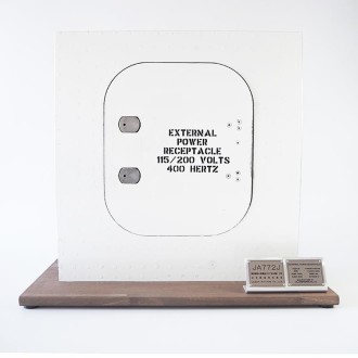 [JALオリジナル]ボーイング777 エクスターナルパワーパネルカットモデル