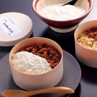 [浅草むぎとろ]近江牛しぐれ煮のとろろごはん