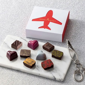 [ブノワ・ニアン×JALショッピング]客室乗務員が選んだ旅するボンボンショコラ アソートボックス