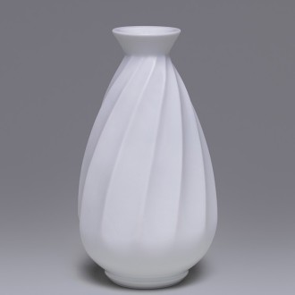 [井上萬二]陶芸『白磁渦文花瓶』