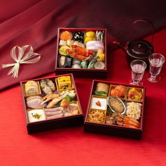 〔ホテルオークラ〕和洋中おせち三段重