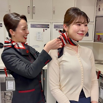 大人気企画！JAL CA体験プログラム 学生向けコース 2026年5月16日（土）9:15～11:45