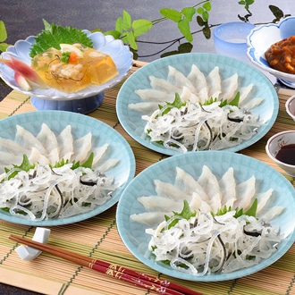 [関とら本店]とらふく刺身 雲丹添え