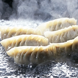 北海道十勝野菜餃子セット（10個入x8P）