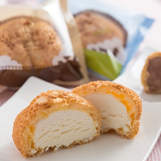 [乳蔵]北海道シュークリーム4個