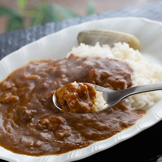 [洋食Revo]和牛すじカレー（8箱）