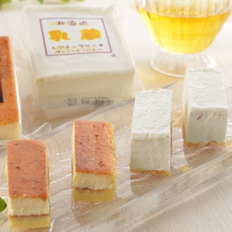 北海道ケーキセット（レアチーズケーキ・焼きプリンケーキ）各2個