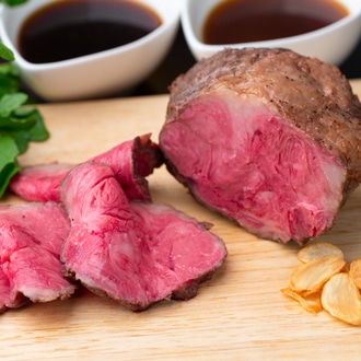 大阪[ノワ・ド・ココ]黒毛和牛A4ランクロースのローストビーフ