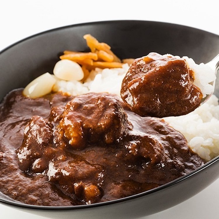 《定期便》JAL特製オリジナルビーフカレー 200g×5食（3カ月コース）各5,130円（税込）×3回