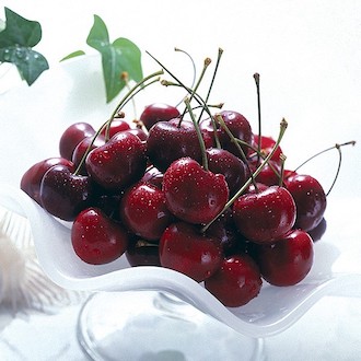[オービル農園 ジーウィズブランド]アメリカンチェリー（ダーク種）1kg