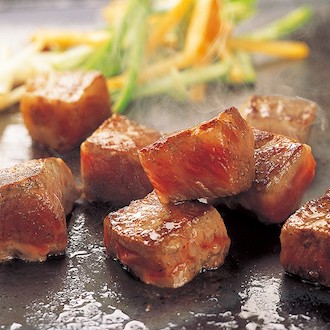 [米沢牛 登起波]サイコロステーキ