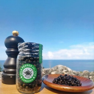 [SELA PEPPER]塩漬け生胡椒