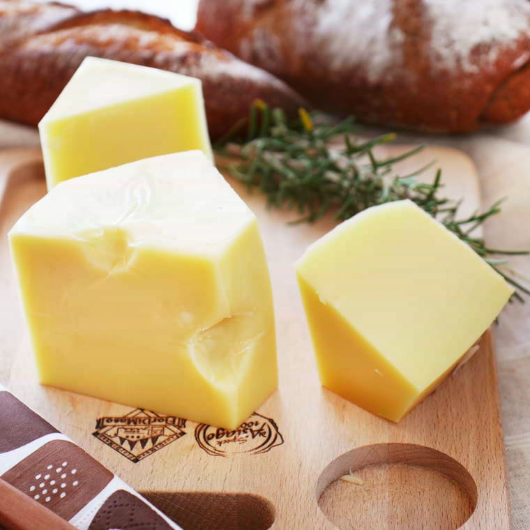 エメンタール 約100g