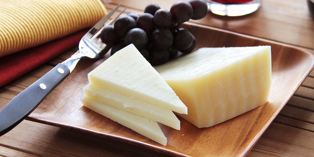 マンチェゴ 3ヵ月熟成 約100g