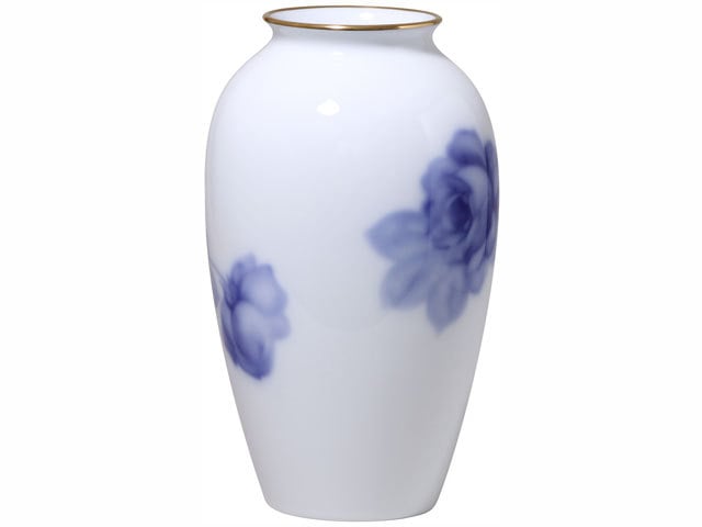 新入荷 大倉陶園の小サイズの高級花瓶 白磁に美しく精密に描いたブルー 
