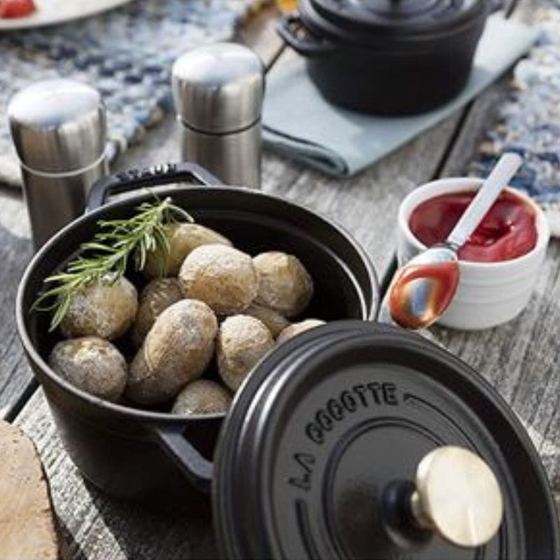 staub ストウブ ピコ・ココット ラウンド 16cm ブラック 40509-480 小さい 両手 鋳物 ホーロー 鍋 IH対応 ブラック 16cm