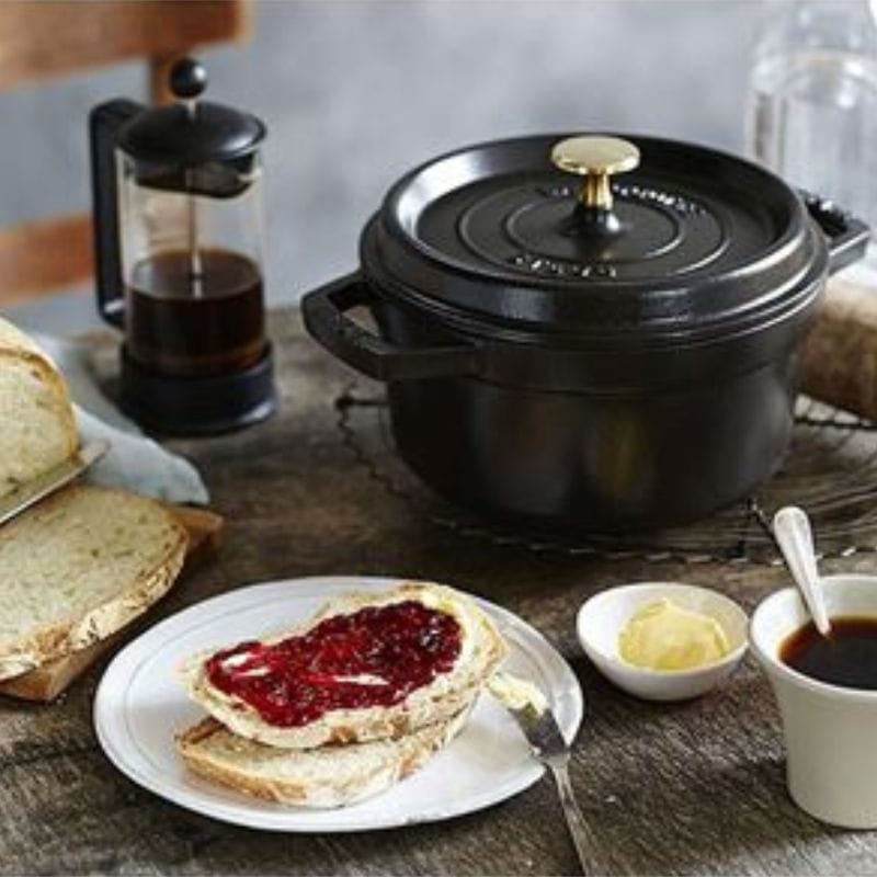 staub ストウブ ピコ・ココット ラウンド 20cm ブラック 40509-487 両手 鋳物 ホーロー 鍋 IH対応 ブラック 20cm