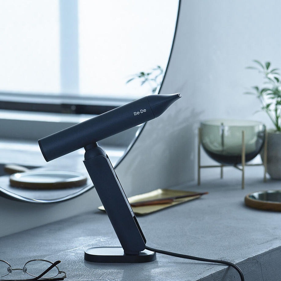 【新品】 Re・De Hairdry ヘアドライヤー dr01a-wt ブラック Re・De Hairdry ハンズフリー ヘアドライヤー DR01A リデ｜速乾