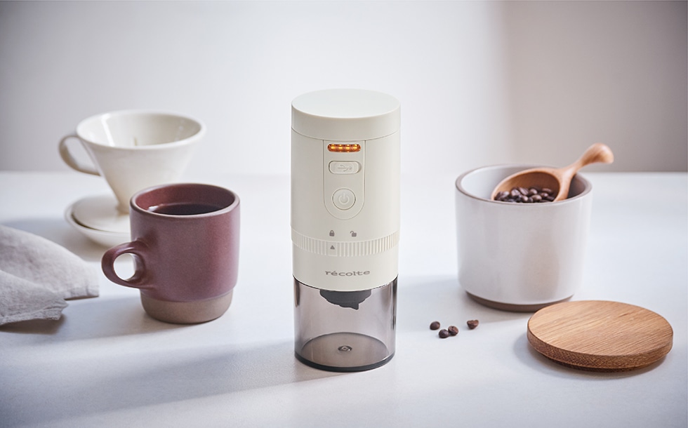 レコルト コードレス コーヒーグラインダー ホワイト RCM-3(W) ホワイト