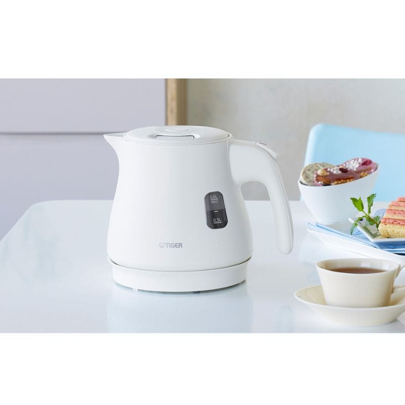 タイガー 電気ケトル0.8L マットホワイト PCM-A081WM マットホワイト 0.8L