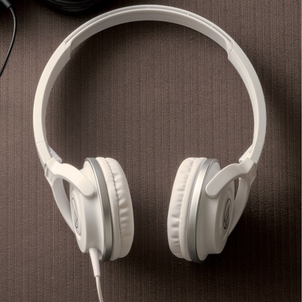 オーディオテクニカ ポータブルヘッドホン ホワイト ATH-S100 WH ホワイト