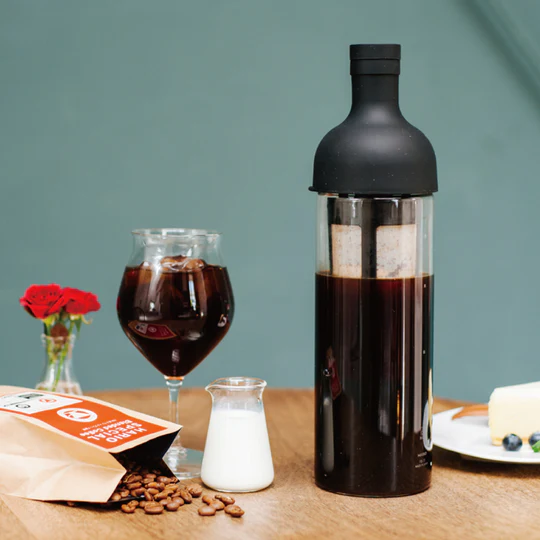 HARIO ハリオ フィルターインコーヒーボトル 5杯専用 ブラック FIC-70-B