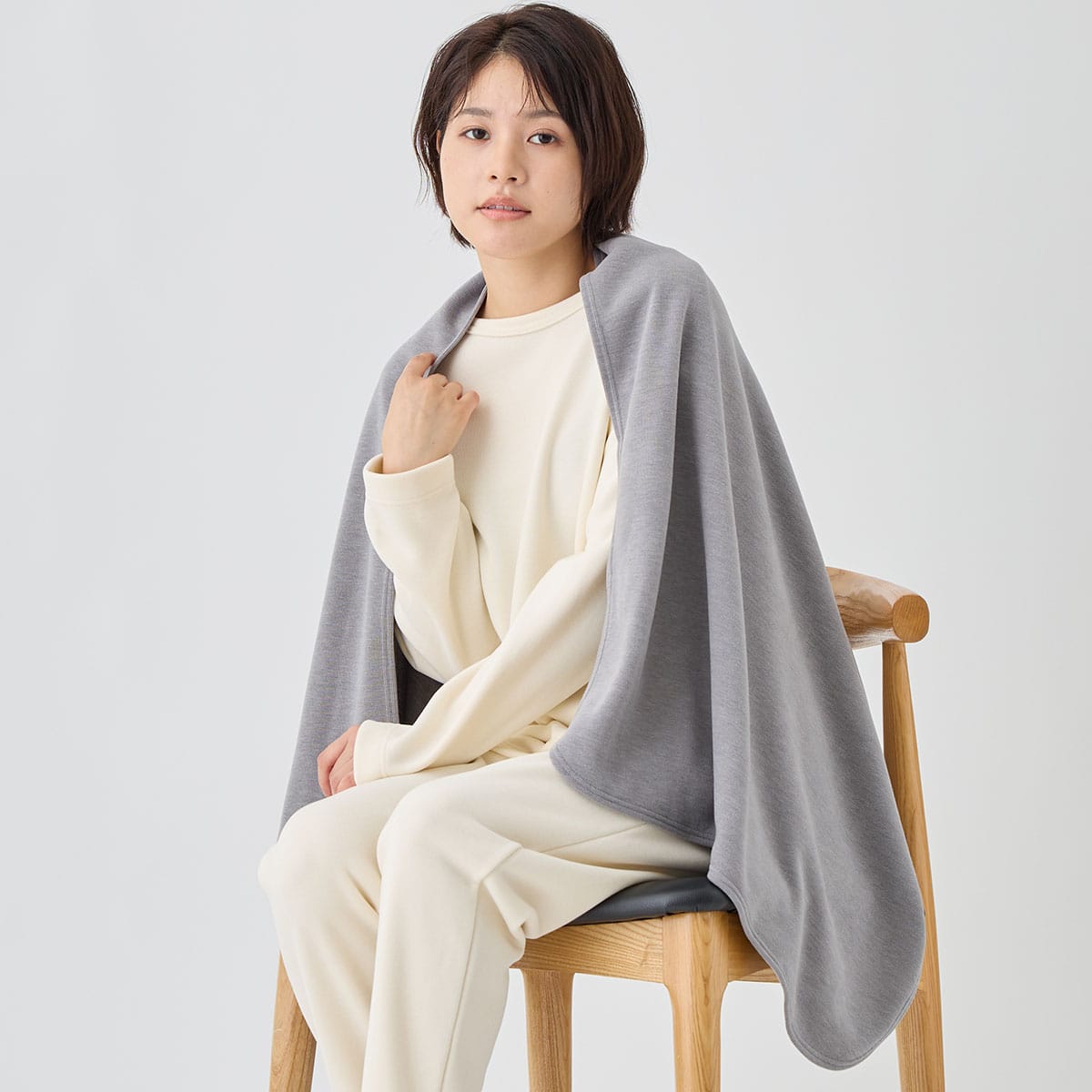 ベネクス リカバリーウェア ヒートブランケット スモーキーグレー