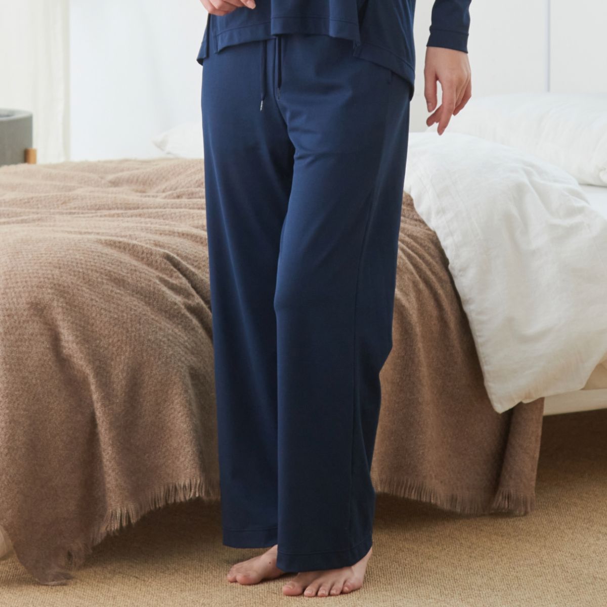 ベネクス リカバリーウェア スタンダードドライ＋ ≪一般医療機器≫ フレアパンツ レディース ネイビー