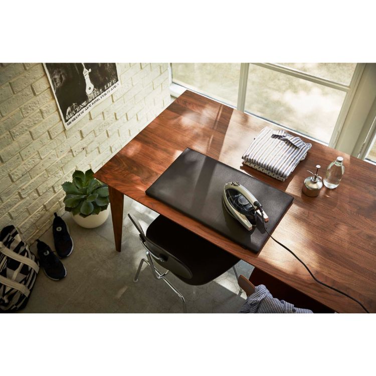 平型アイロン台　タワー　ブラック