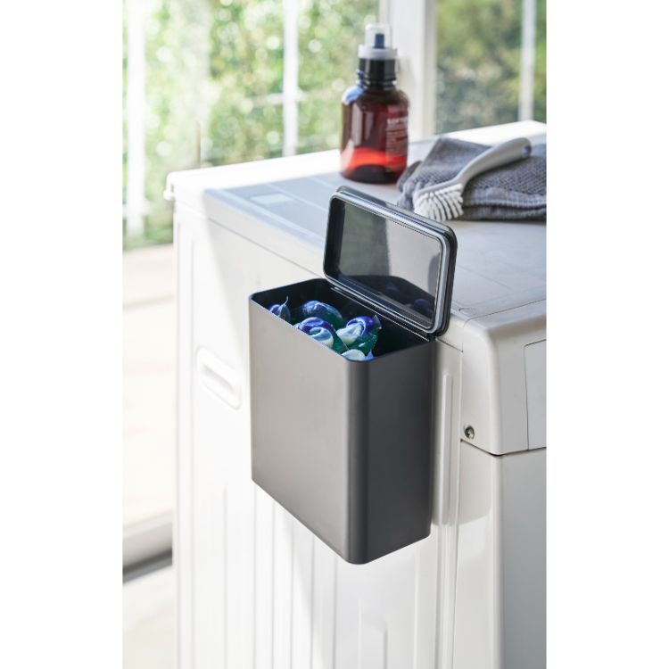 マグネット洗濯洗剤ボールストッカー　タワー　ブラック