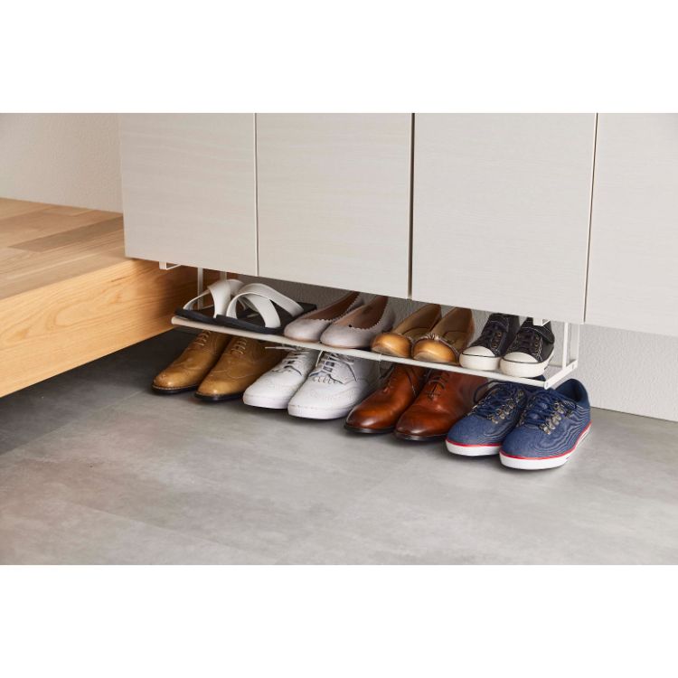 浮かせる伸縮シューズラック　タワー　　ホワイト