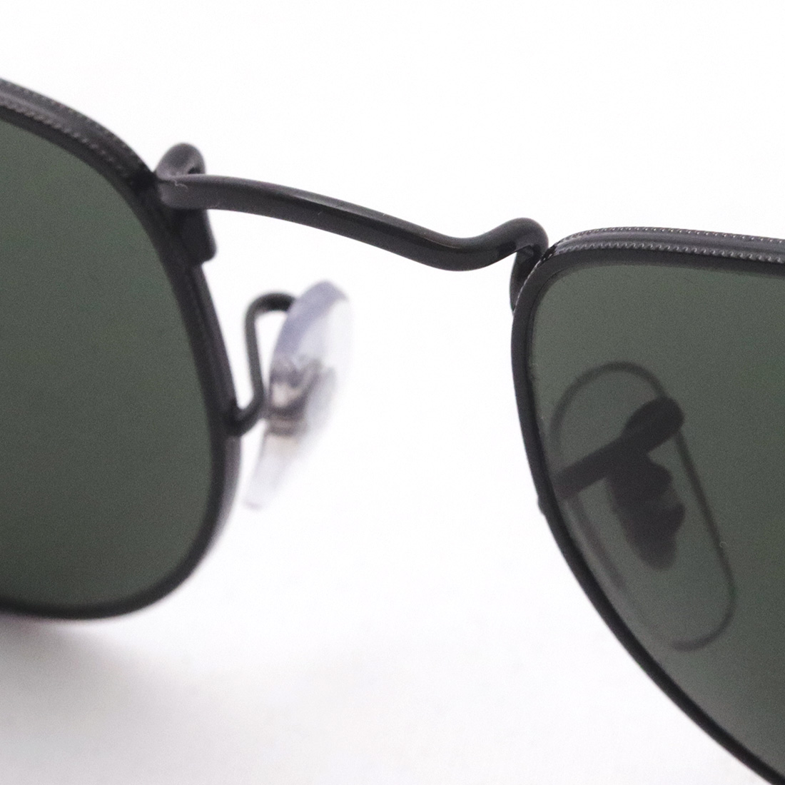 レイバン サングラス Ray-Ban RB3958 00231(47mm ブラック): GLASS