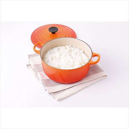 ル・クルーゼ シグニチャー ココット・ロンド 18cm 鋳物 ホーロー 鍋 両手鍋 ガス IH オーブン 対応 シェルピンク シェルピンク 18cm