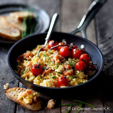 ル・クルーゼ TNS NEW シャロー・フライパン 26cm NC ガス IH 対応 ノンスティック加工 51112260010002 26cm