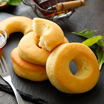 成城石井自家製 ホットビスケット 4個 | D+2 / 消費期限:発送日より5日間 / 年内お届け12月26日注文まで / 1月1-6日着不可