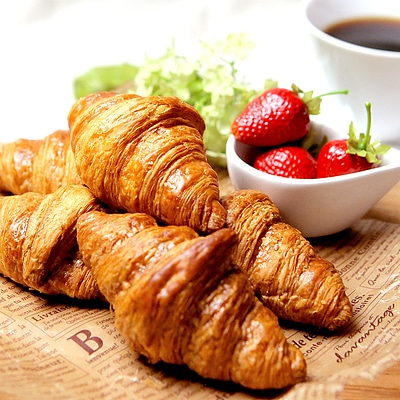 【お取り寄せ】【R】フランス産【冷凍】ミニクロワッサン 約30g×65個 | 個体差があるため数量は目安です