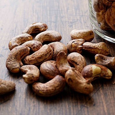 リンクリソース 皮付きカシューナッツ 塩味 480g