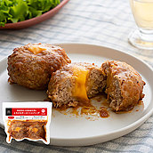 成城石井自家製 国産豚肉と淡路島産玉葱のとろけるチーズハンバーグ 240g (固形量200g) | D+2