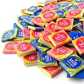 成城石井 ナポリタンチョコレート 【ミルク】 1kg (約210枚) | D+2