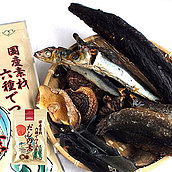 成城石井 国産素材六種でつくっただしの素 8ｇ×15包