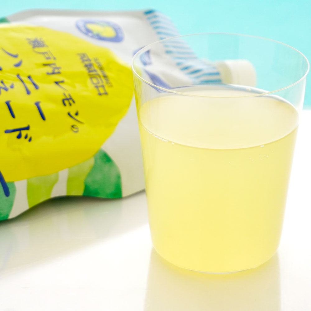 成城石井 瀬戸内レモンのハニーレモネード 900ml
