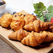 【お取り寄せ】【R】フランス産【冷凍】ミニクロワッサン 約30g×65個&ミニパンオショコラ 約34g×70個 | 個体差があるため数量は目安です