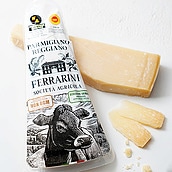 イタリア＜フェラリーニ＞ パルミジャーノレジャーノ２４ヶ月熟成 180g