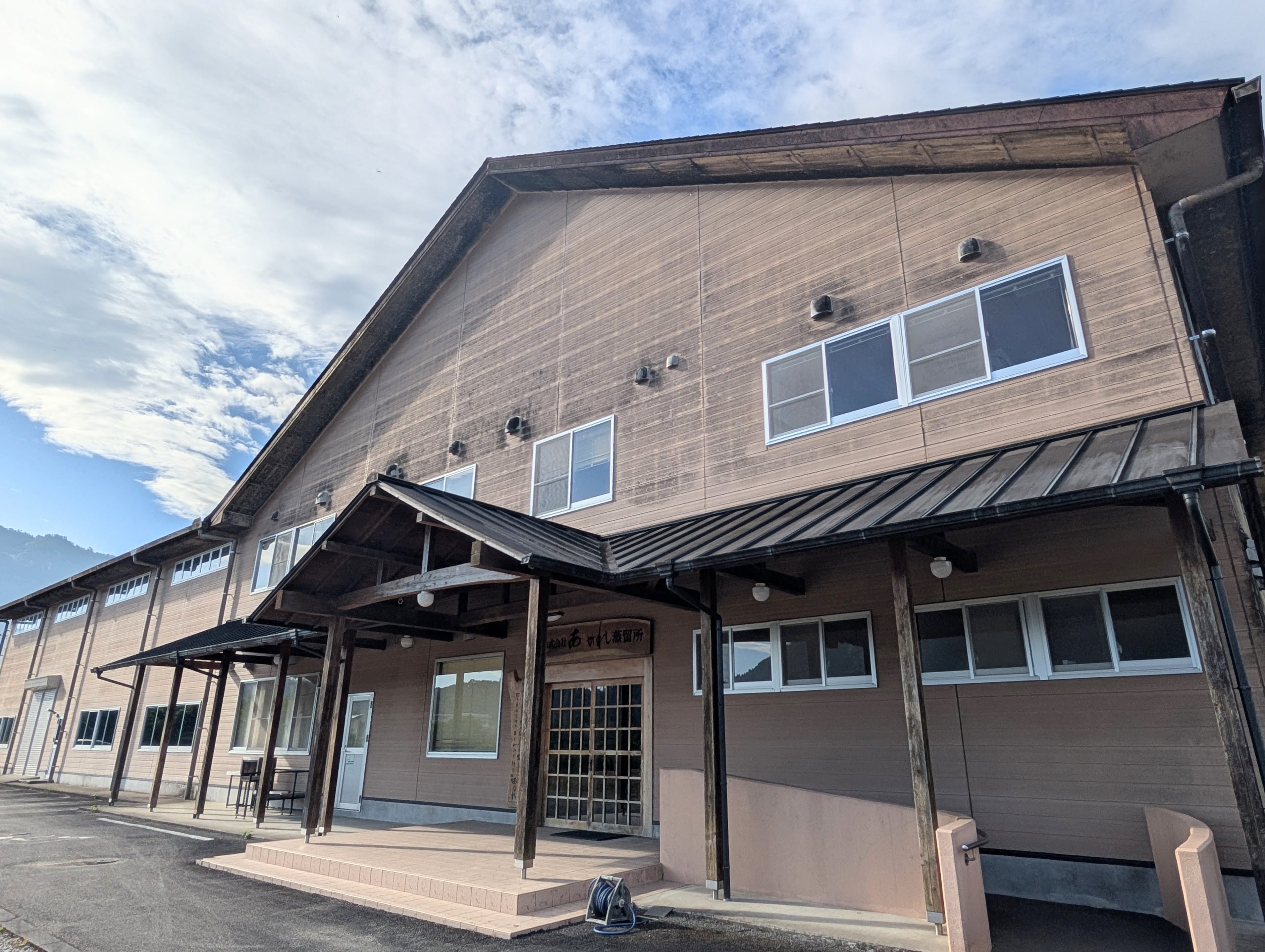 日向あくがれ 白麹仕込み　1800ml[株式会社あくがれ蒸留所] 宅配 1800ml